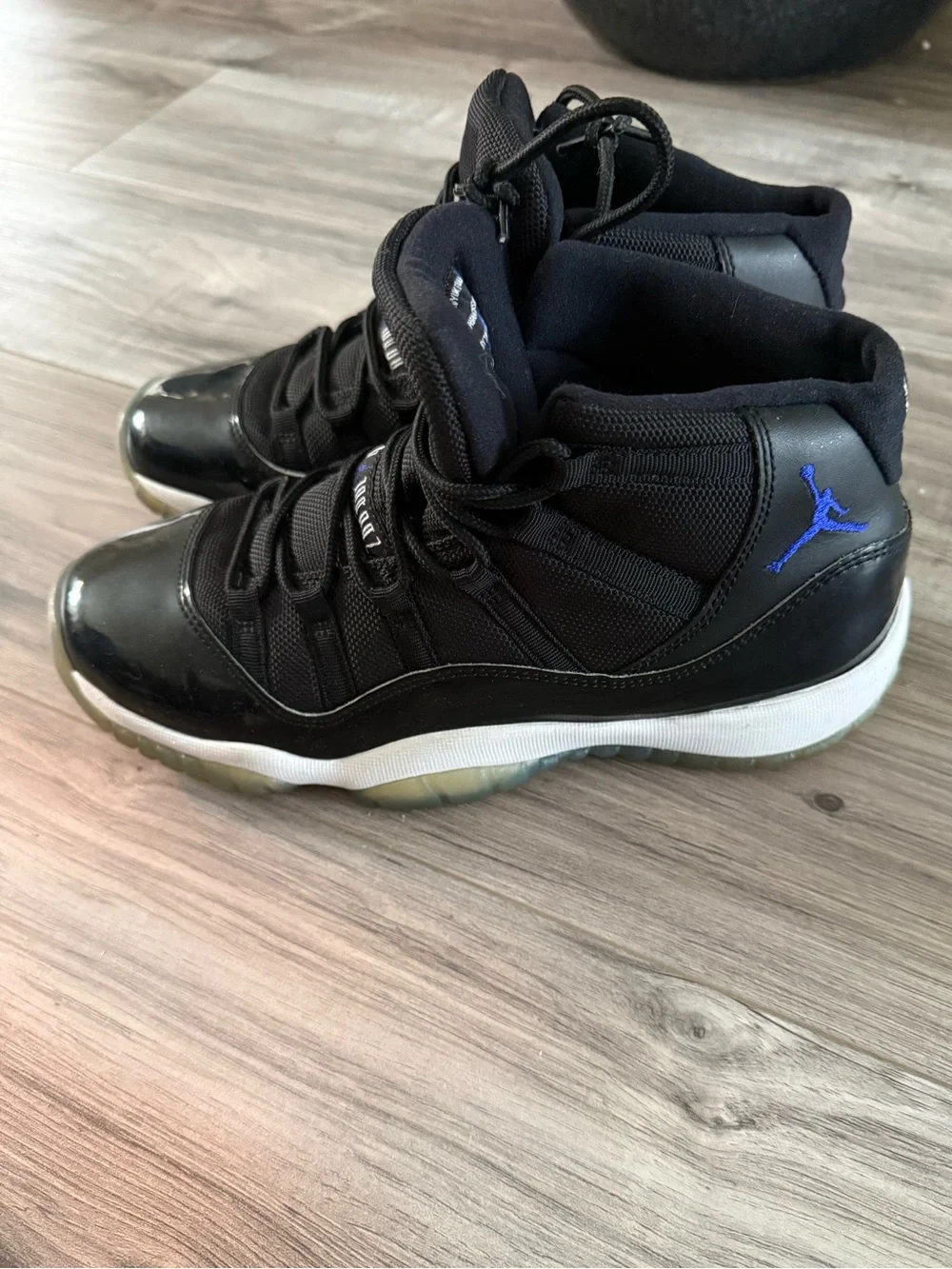 Air Jordan 11 Retro Black/Blue/White – Men’s Size 6.5